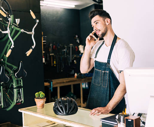 Team providing personalised lending advice to help small businesses secure the right finance